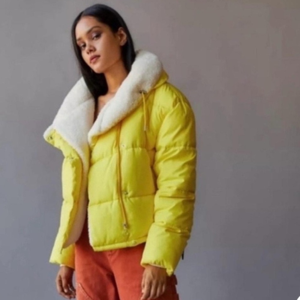 HOLD FOR MHOHN0512 URBAN OUTFITTERS SHERPA LINED PUFFER JACKET - Picture 2 of 13